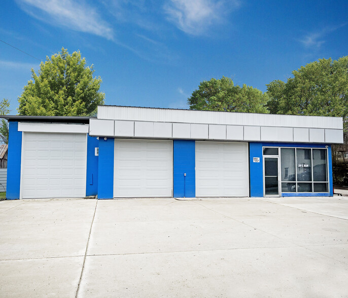 180 S Main St, Somerville, OH for sale - Primary Photo - Image 1 of 9