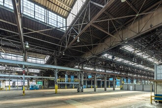 1954 Halethorpe Farms Rd, Halethorpe, MD to rent Interior Photo- Image 2 of 8