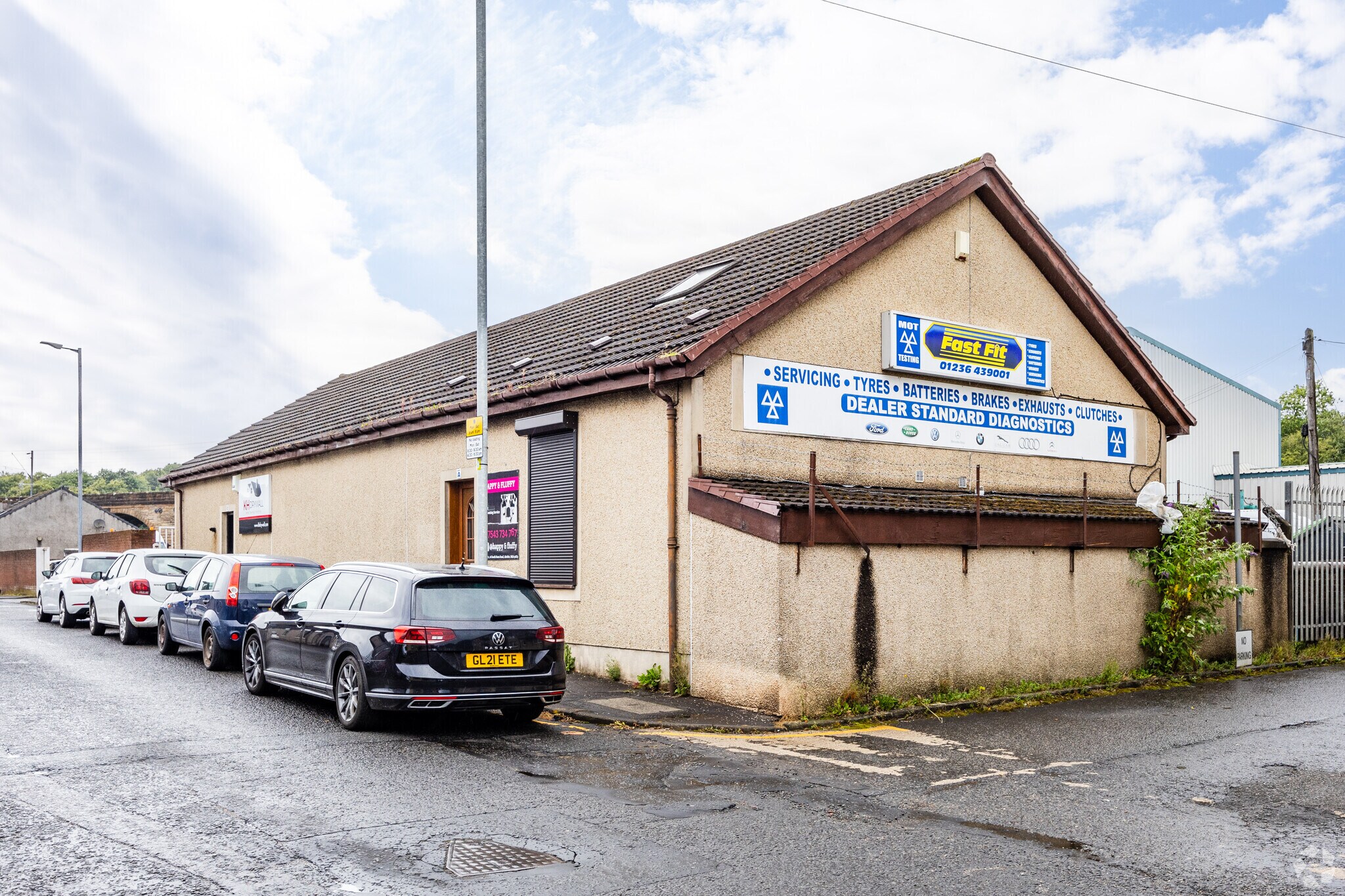 16 Southburn Rd, Airdrie to rent Primary Photo- Image 1 of 3