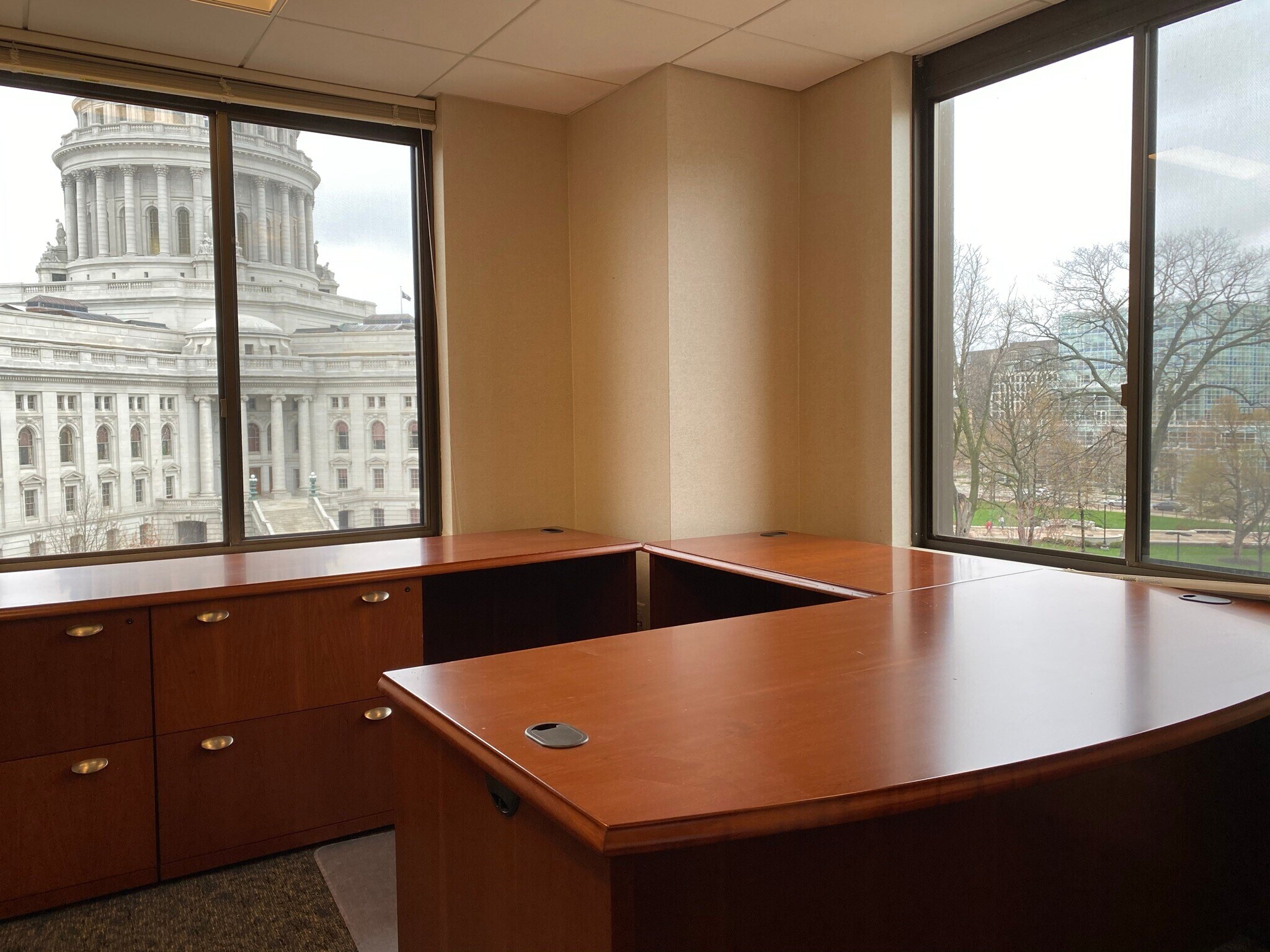 1 W Main St, Madison, WI to rent Interior Photo- Image 1 of 2