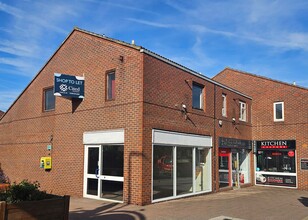 71 High St, Gillingham to rent Building Photo- Image 1 of 2