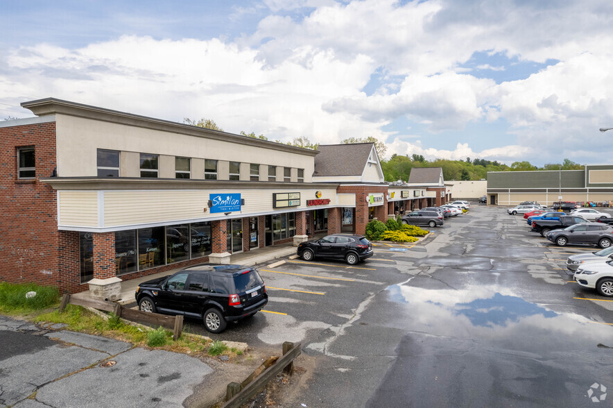 1175 Main St, Clinton, MA for rent - Building Photo - Image 3 of 6