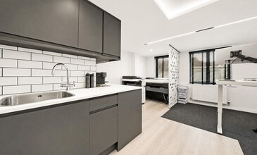 9 Risborough St, London to rent Interior Photo- Image 1 of 6