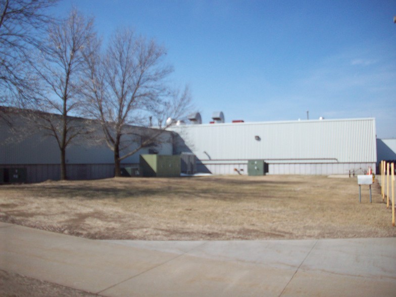 800 Highway 150 S, West Union, IA for sale - Primary Photo - Image 1 of 1