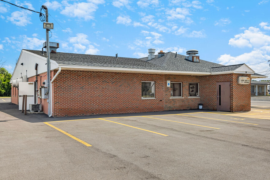 3041 Military Rd, Niagara Falls, NY for sale - Building Photo - Image 3 of 59