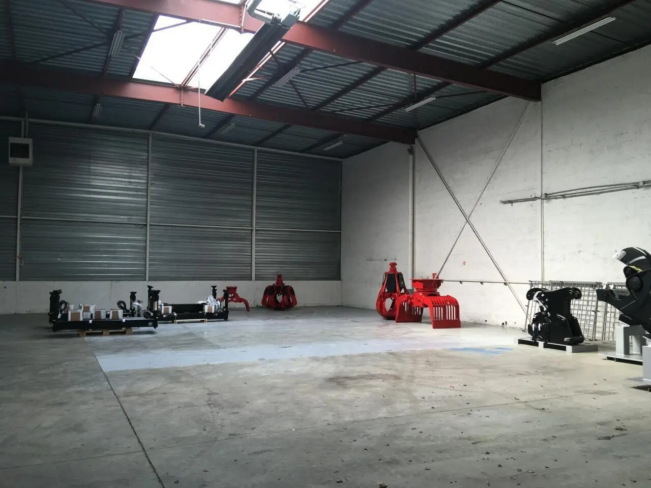 Light Industrial in Nanteuil-lès-Meaux for sale Interior Photo- Image 1 of 5