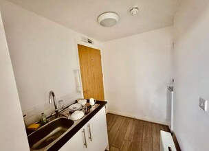 549-559 Liverpool Rd, Manchester to rent Interior Photo- Image 2 of 3