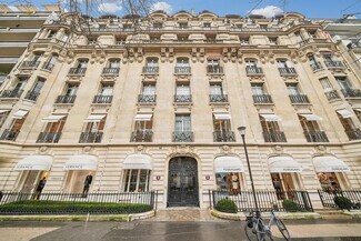 More details for 45 Avenue Montaigne, Paris - Office to Rent