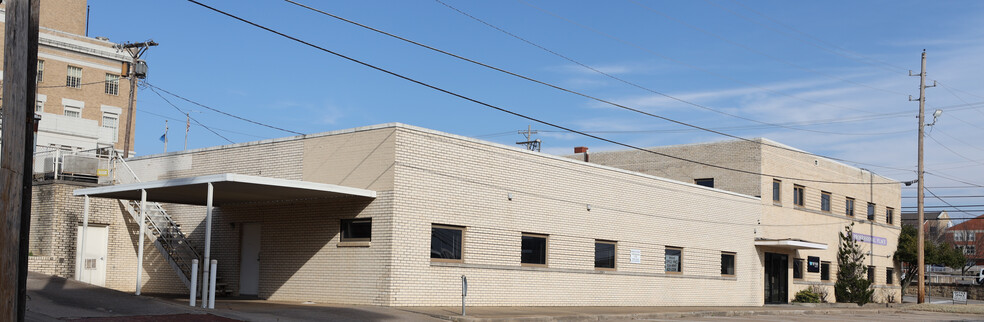 301 N 2nd St, Mcalester, OK for rent - Building Photo - Image 3 of 4