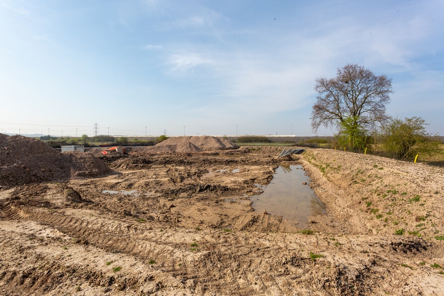 Westgate, Severn Beach to rent - Construction Photo - Image 3 of 3