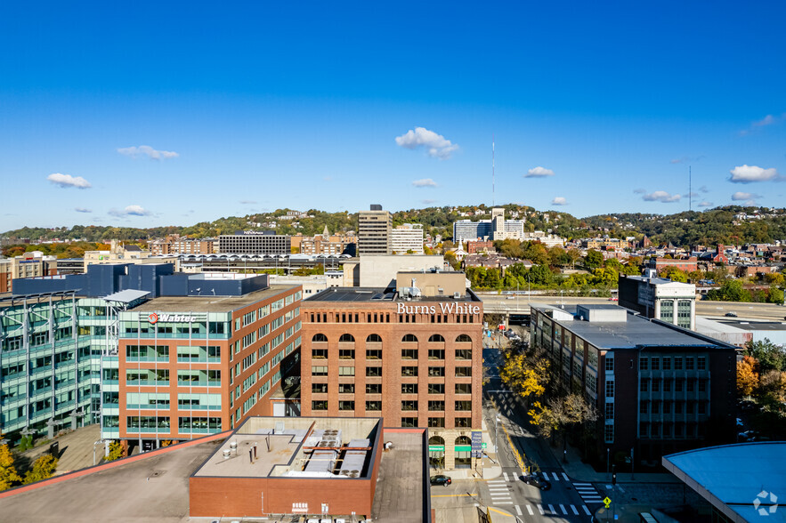 106 Isabella St, Pittsburgh, PA for rent - Building Photo - Image 2 of 5