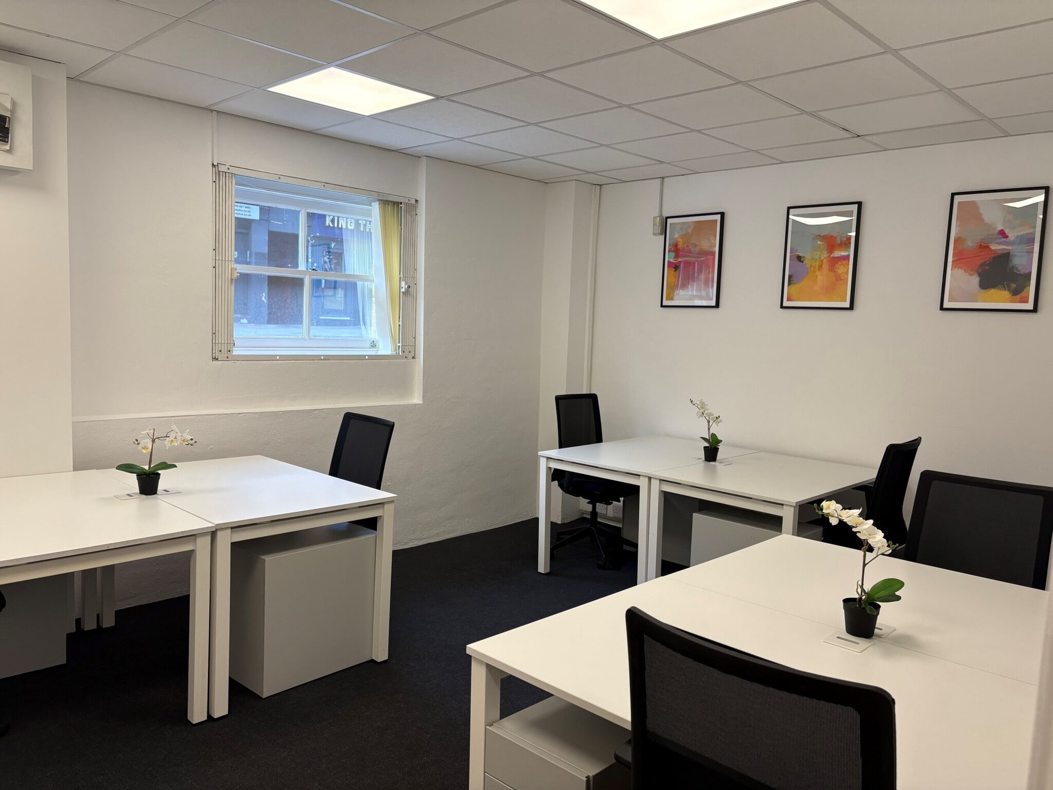 180-186 Kings Cross Rd, London to rent Interior Photo- Image 1 of 1