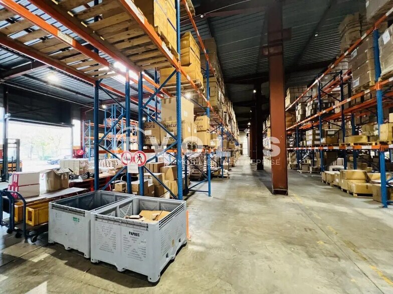 Light Industrial in Émerainville to rent - Building Photo - Image 2 of 10