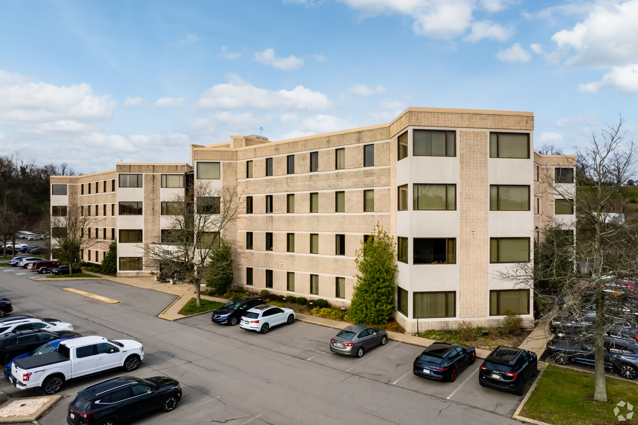 4955 Steubenville Pike, Pittsburgh, PA for rent Building Photo- Image 1 of 8