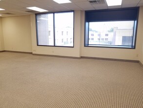 6350 LBJ Fwy, Dallas, TX to rent Interior Photo- Image 2 of 5