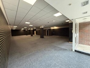 1-42 St Georges Sq, Gravesend to rent Interior Photo- Image 2 of 2