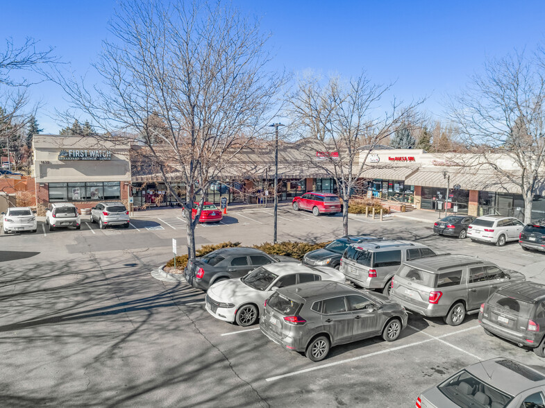 1112 Oakridge Dr, Fort Collins, CO for rent - Primary Photo - Image 1 of 9