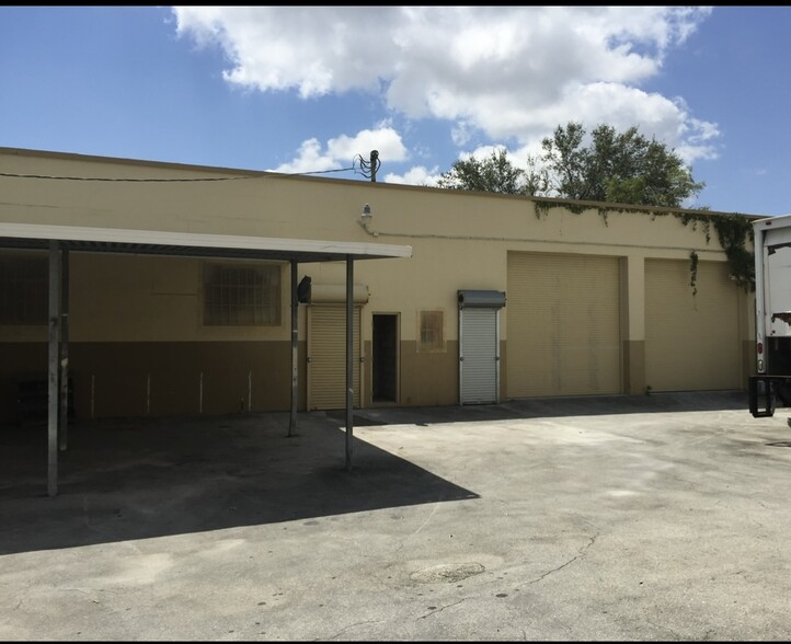 4310 NW 35th Ct, Miami, FL for rent - Building Photo - Image 3 of 7