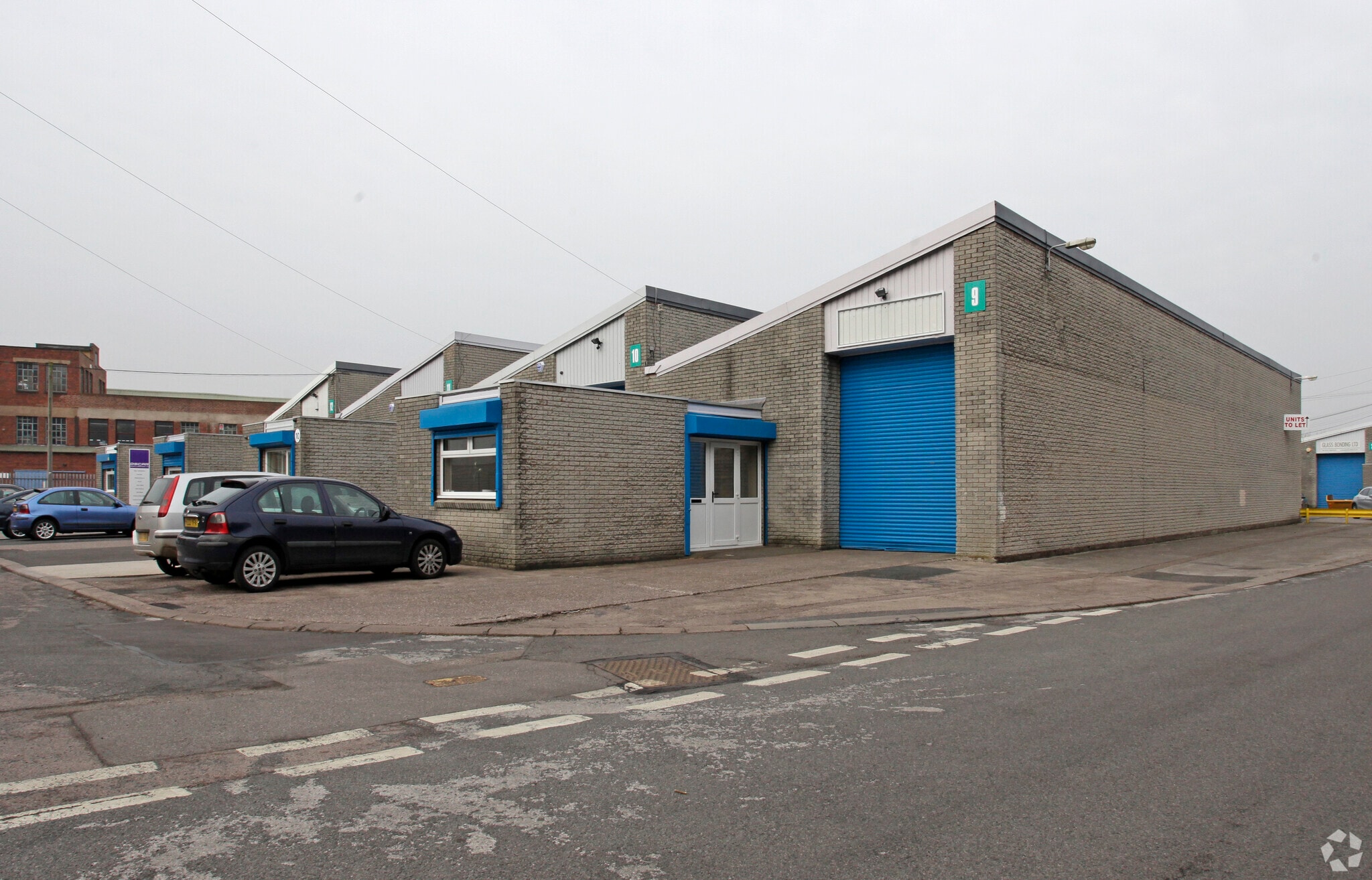 Mucklow Hl, Halesowen to rent Primary Photo- Image 1 of 3