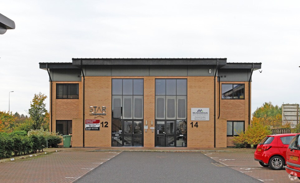 12-14 Eaton Court Rd, Eaton Socon for sale - Primary Photo - Image 1 of 3