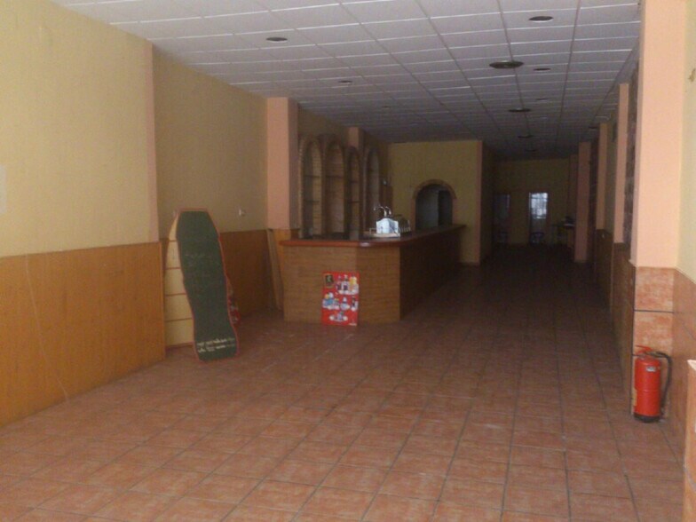 Carrer de la Montaña, 65, Algemesí, Valencia to rent - Building Photo - Image 3 of 28