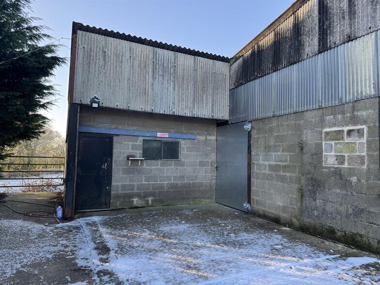 4 B3143, Piddletrenthide to rent - Building Photo - Image 2 of 5