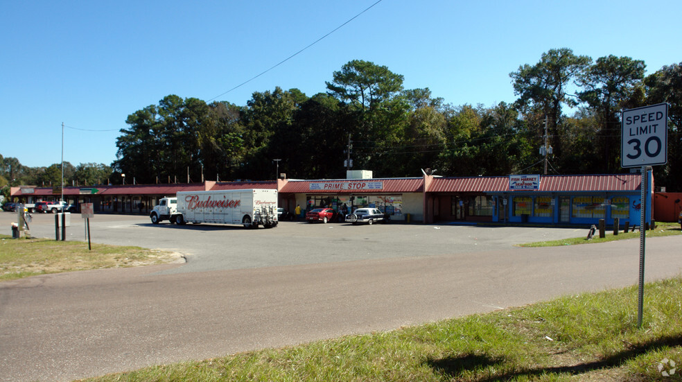 1501 Lane Ave, Jacksonville, FL for sale - Primary Photo - Image 1 of 1