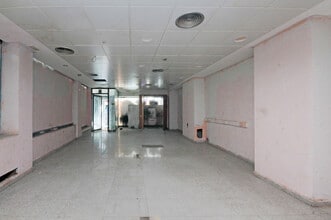 Retail in Barcelona, Barcelona to rent Interior Photo- Image 1 of 19