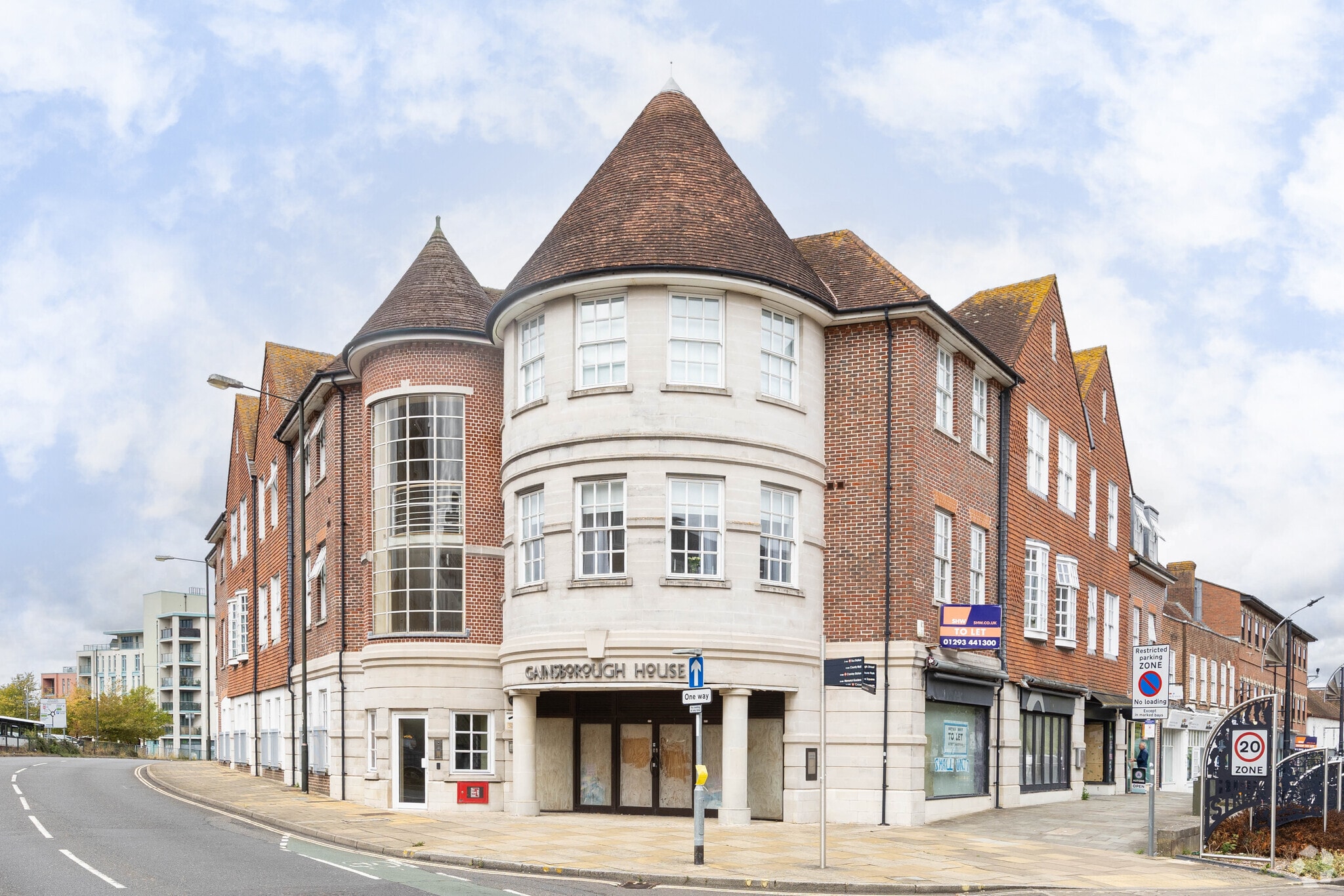 26-32 High St, Crawley to rent Building Photo- Image 1 of 2