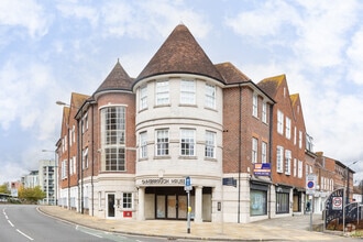 26-32 High St, Crawley to rent Building Photo- Image 1 of 2