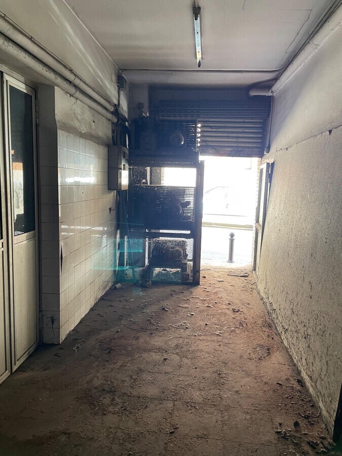 Carrer de la Maternitat d'Elna, Manresa, BAR 08243 -  -  - Interior Photo - Image 1 of 3