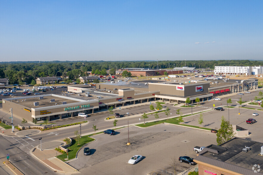 1216-1284 28th St SW, Grand Rapids, MI for rent - Building Photo - Image 1 of 10