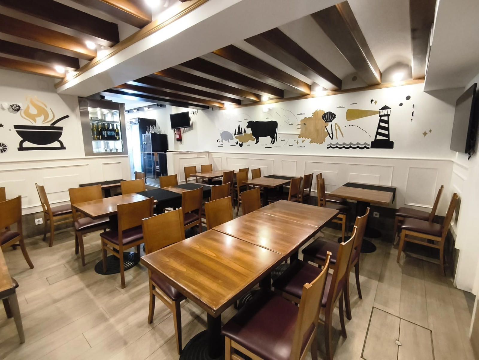 Retail in Barcelona, Barcelona to rent Primary Photo- Image 1 of 4