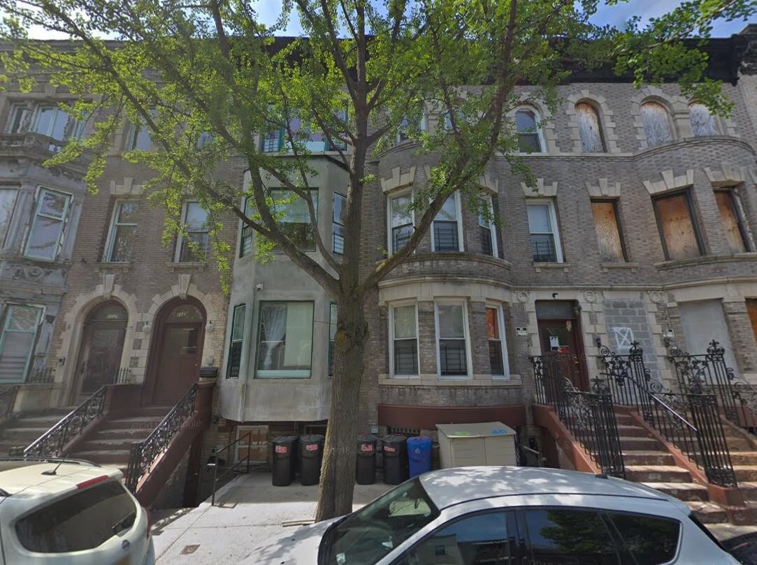 1131 Forest Ave, Bronx, NY for sale Primary Photo- Image 1 of 3