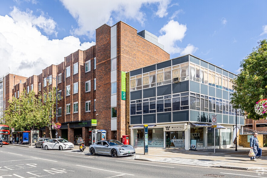 50-52 London Rd, Twickenham to rent - Building Photo - Image 3 of 5