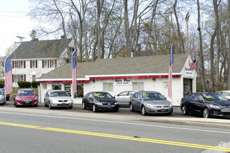 2 Macy St, Amesbury, MA for sale Primary Photo- Image 1 of 1