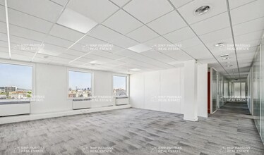 Office in Boulogne-Billancourt to rent Interior Photo- Image 2 of 8