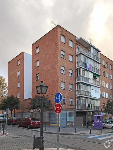 Calle Cañada, 8, Alcorcón, Madrid for sale - Building Photo - Image 2 of 3