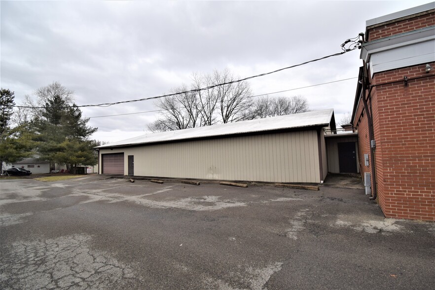 716 Main St, Mount Vernon, IL for sale - Building Photo - Image 3 of 30