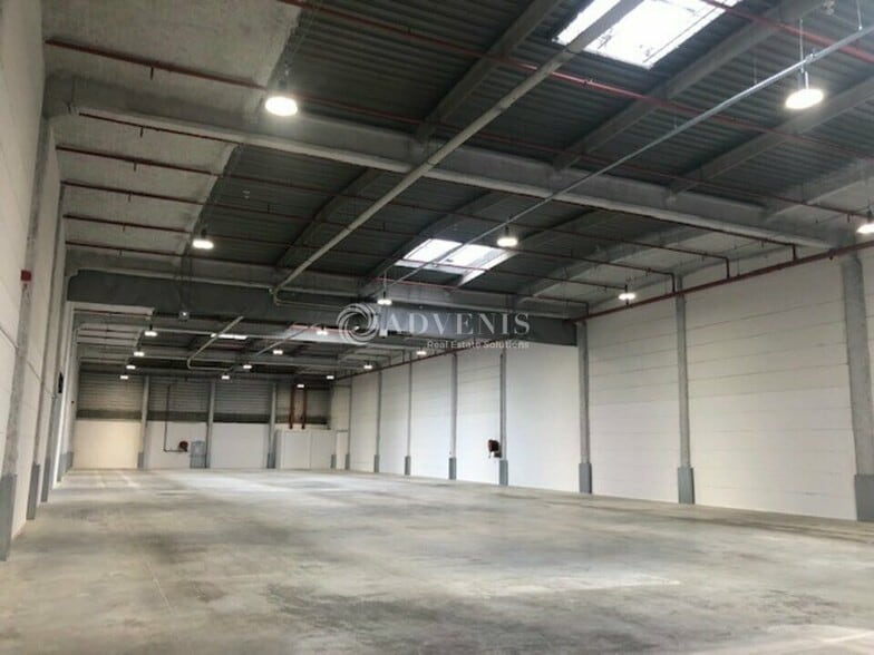Industrial in Rosny-sous-Bois to rent - Interior Photo - Image 3 of 4