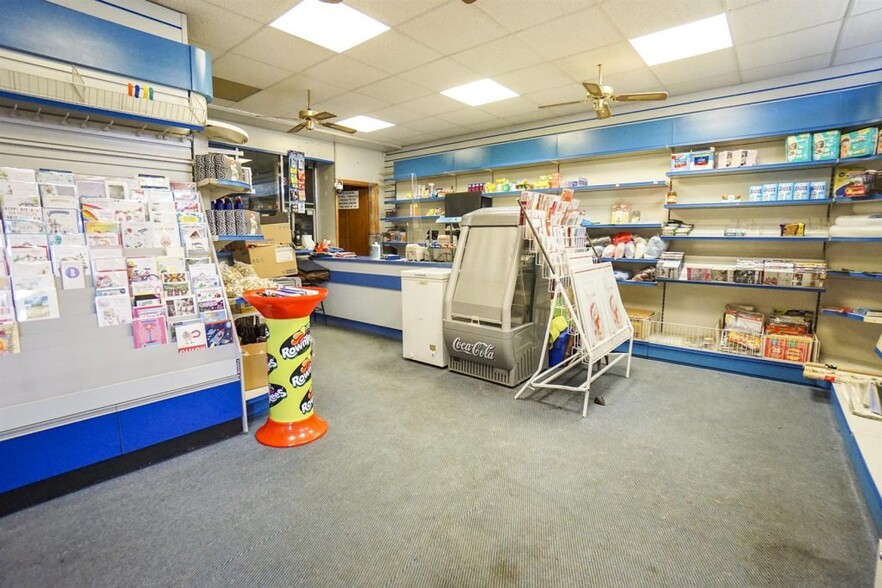 5 Colonade, Shirebrook for sale - Interior Photo - Image 2 of 4