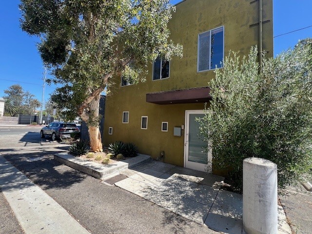 3805 Canfield Ave, Culver City, CA for rent - Building Photo - Image 1 of 7