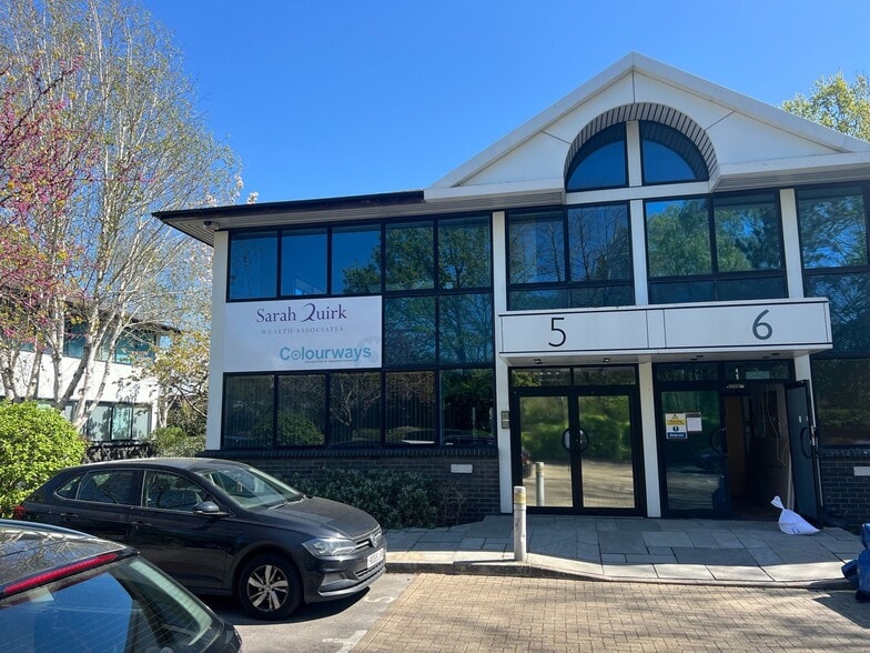 Whittle Ave, Fareham for sale - Building Photo - Image 1 of 4