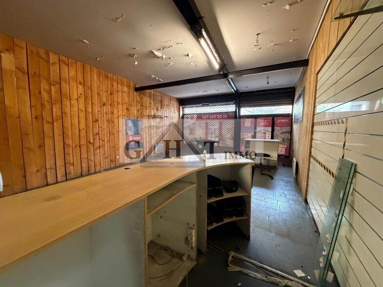 Retail in Saint-Maur-des-Fossés for sale - Interior Photo - Image 2 of 5