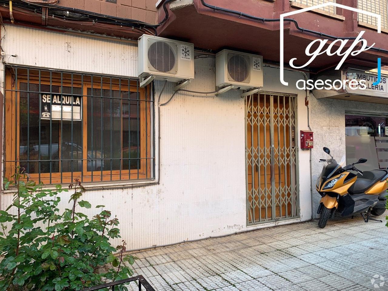 Retail in Cuenca, Cuenca to rent Interior Photo- Image 1 of 2