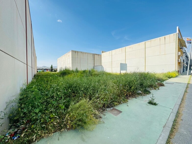 Calle Madroño, Atarfe, Granada for sale - Building Photo - Image 2 of 13