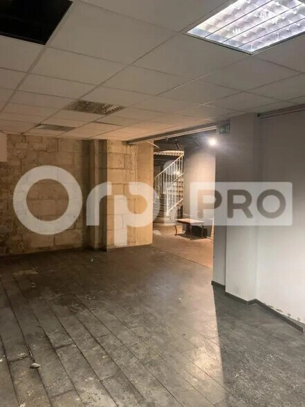 Retail in Bordeaux for sale - Building Photo - Image 3 of 6