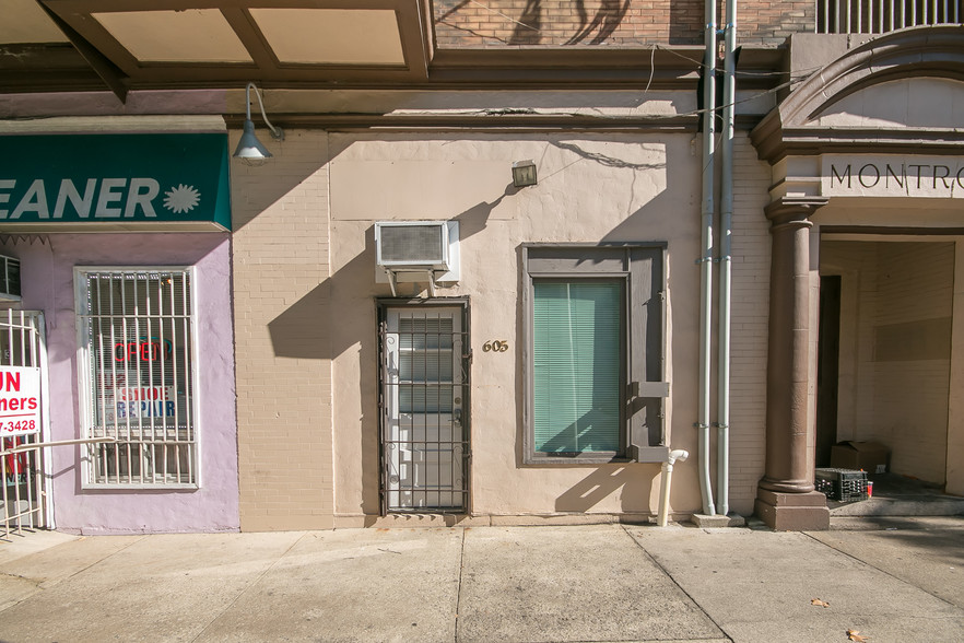 605 S 47th St, Philadelphia, PA for sale - Primary Photo - Image 1 of 1