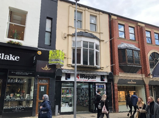 3-3A Commercial St, Leeds for rent - Building Photo - Image 1 of 2