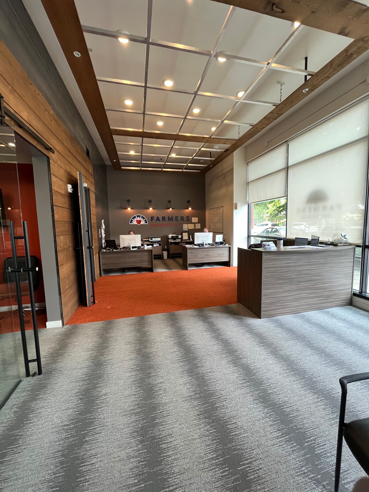 6380 NE Cherry Dr, Hillsboro, OR to rent Interior Photo- Image 1 of 4